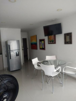 1C5 APARTAMENTO EN CARTAGENA CON BALCON Y VISTA AL MAR, AIRE ACONDICIONADO Y WIFi